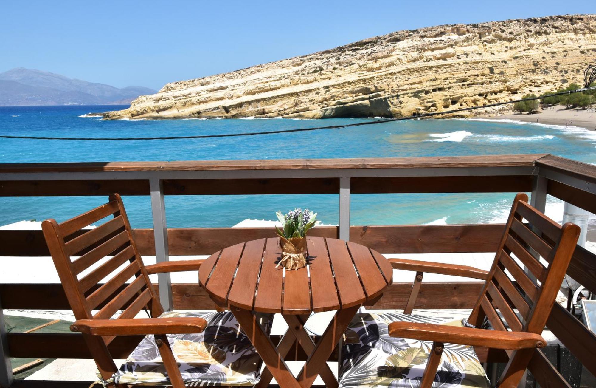 Plazza Apartment Матала Екстериор снимка